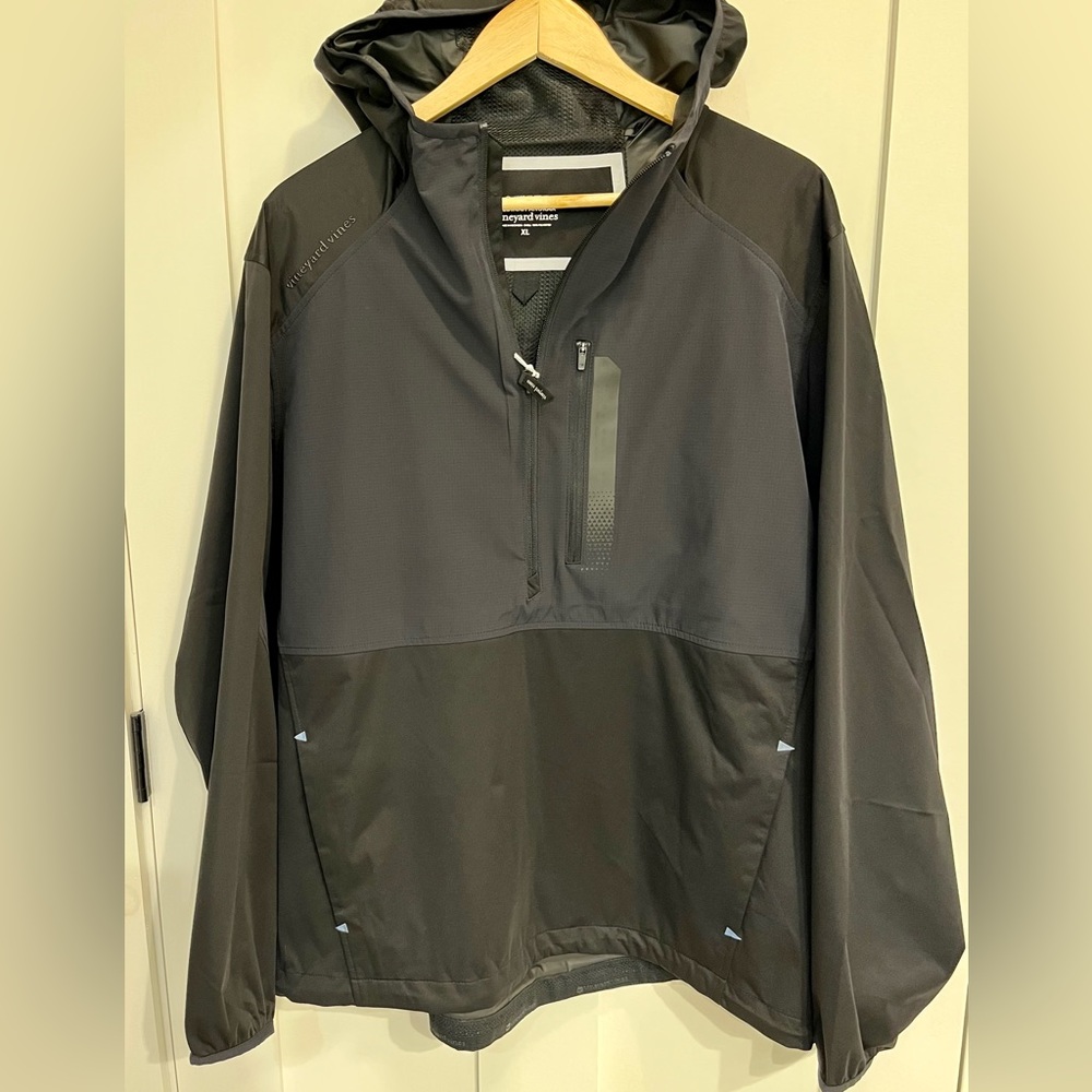 Vineyard Vines OTG Performance Medinah Packable Lightweight Golf Anorak - Picture 1 of 10